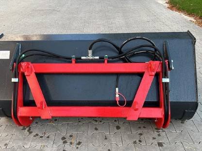 Bild 3:Hochkippschaufel in diversen Größen verfügbar