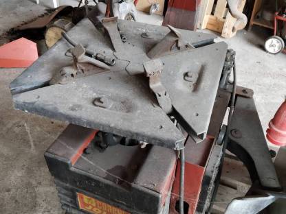 Reifenmontiermaschine Corghi Jolly