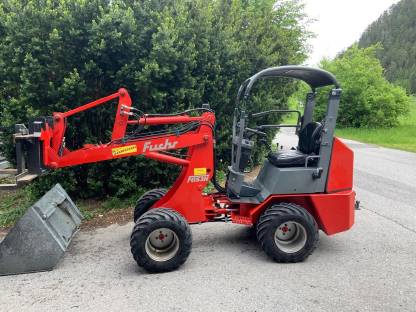 Bild 4:Hoflader Hoftrac Fuchs F853H