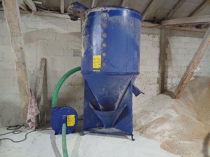Hammermühle / Schlägermühle mit Futtermischer / Mischer