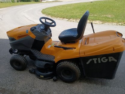 Stiga Estate 6102 HW 2 Rasentraktor