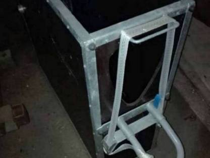 Bild 3:Kälberenthornungsbox
