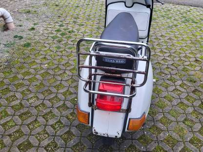 Bild 4:Vespa PX 80