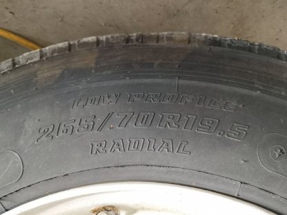 Kommunal-Bereifung bzw. LKW Reifen