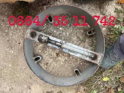 Bild 5:Zwillingsreifen 12.4/11-36