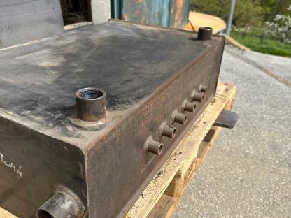 Bild 4:Hydrauliktank