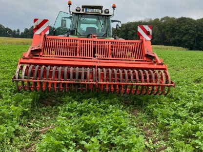 Farmax LRP 300 Spatenmaschine Imants Spitte