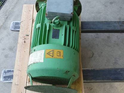 Bild 3:Bauer 15 kW Motor für Güllepumpe