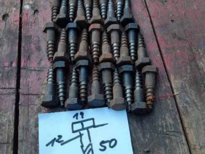 Bild 3:Schwarze Holzschrauben