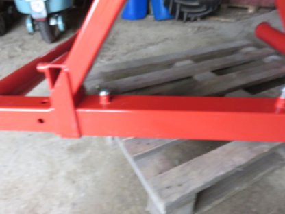 Bild 2:Neue Transportgabel für Rundballen von 1 m bis 1,85 m