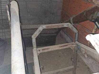 Bild 3:Klinken-Frontlader von Steyr 40