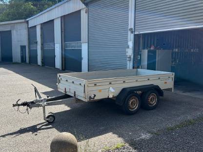 PKW Anhänger 2t, Humbauer Aluminium