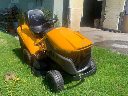Stiga Rasentraktor ST 650 Twin