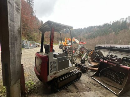 Bagger TB015