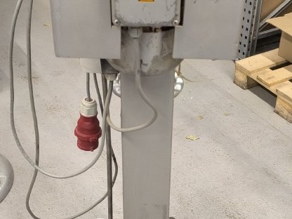 Bild 4:Dosenverschlussmaschine S80 BS, Stiller