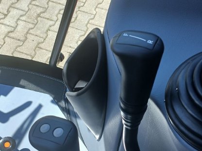 Bild 8:Traktor, Lindner, Lintrac, 75LS, 65LS