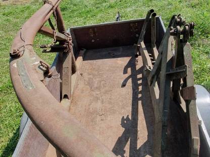 Bild 7:Frontlader Baas für einen Fendt Farmer 2