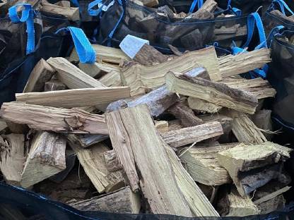 Bild 2:Brennholz trocken