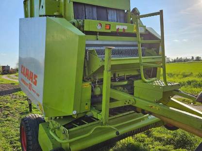 Rundballenpresse Claas Variant 180 ROTO CUT