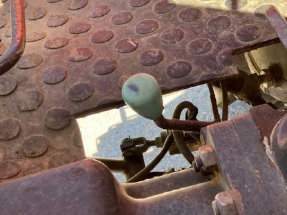 Bild 5:Steyr 8075 Allrad mit Druckluft