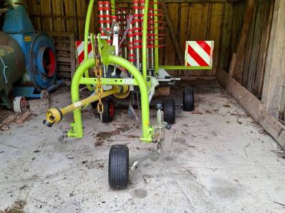 Schwader Claas Liner 370