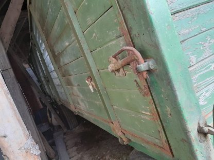 Bild 7:Zweiachsdreiseitenkipper