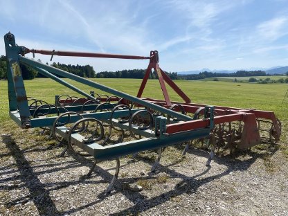 Bild 3:Grubber, Feingrubber, Kultivator, Saatbeetkombination