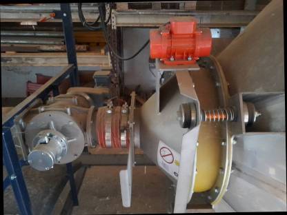 Bild 3:Edelstahl Silo