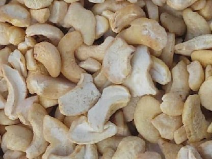 Suche Cashew-Nüsse in roher Qualität als Bruch zu 22,68 kg