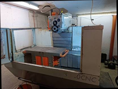 Bild 3:CNC Fräse INTOS FNGJ-40