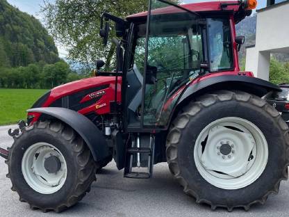 Valtra A95