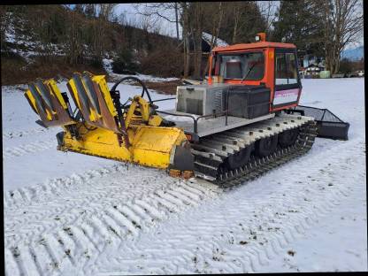 Bild 2:Kässbohrer Pistenbully PB070 Loipengerät