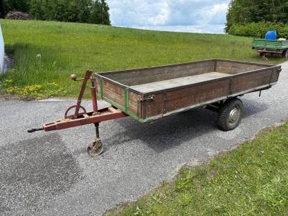 Bild 4:Traktoranhänger