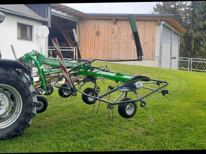 Bild 4:Kreiselheuer Deutz-Fahr CondiMaster 5521