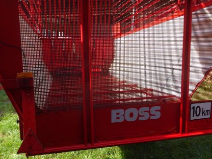 Bild 3:Pöttinger Boss 1 Ladewagen
