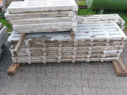 Bild 3:Betonspalten, Traunsteinfahrsilo