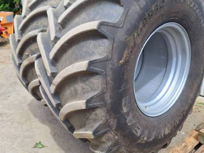 Bild 3:Reifen 900/60R32 Good Year
