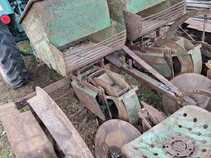 Kartoffellegemaschine HASSIA
