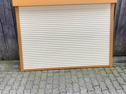 Bild 2:Vorbaurollladen, Alujalousie