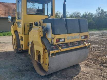 Bild 4:Bomag BW151 AD-2 Walze