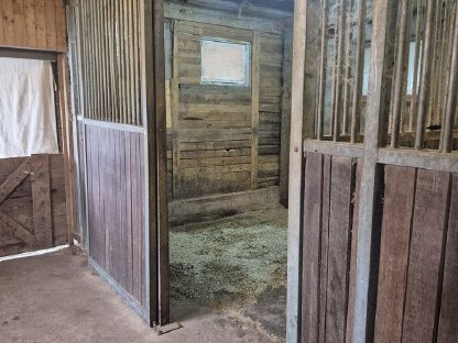 Bild 2:Pferdeboxen zu verkaufen