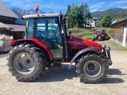Massey Ferguson 4325 4LP