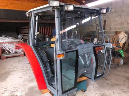 Bild 4:Kabine zu MF 4200, 4300