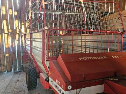 Bild 6:Ladewagen Pöttinger HIT 1