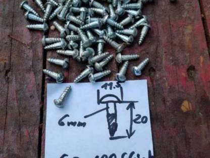 Bild 2:Schwarze Holzschrauben
