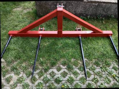 Bild 3:Rundballenspieß