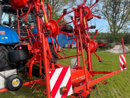 Kuhn GF 8501 Digidrive 8 Kreiselwender Kreiselheuer