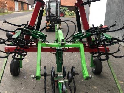 Bild 2:Sfoggia Kürbis-Hackgerät