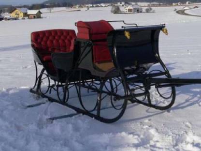 Bild 2:Pferdeschlitten - Antike Kutsche - Historischer Schlitten