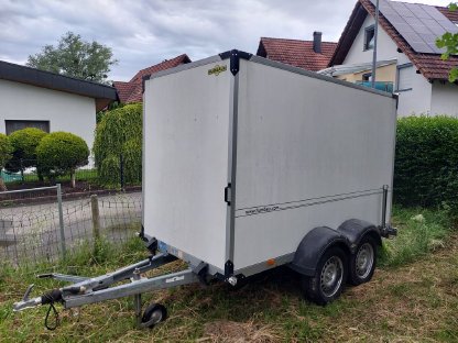 Bild 6:Humbaur Kofferanhänger